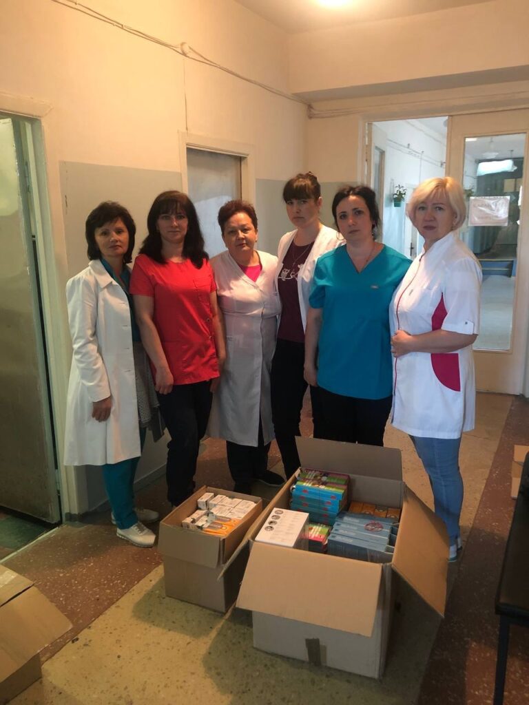 Гуманітарна допомога в Обласну дитячу лікарню міста Слов’янськ Донецької області (Україна)
